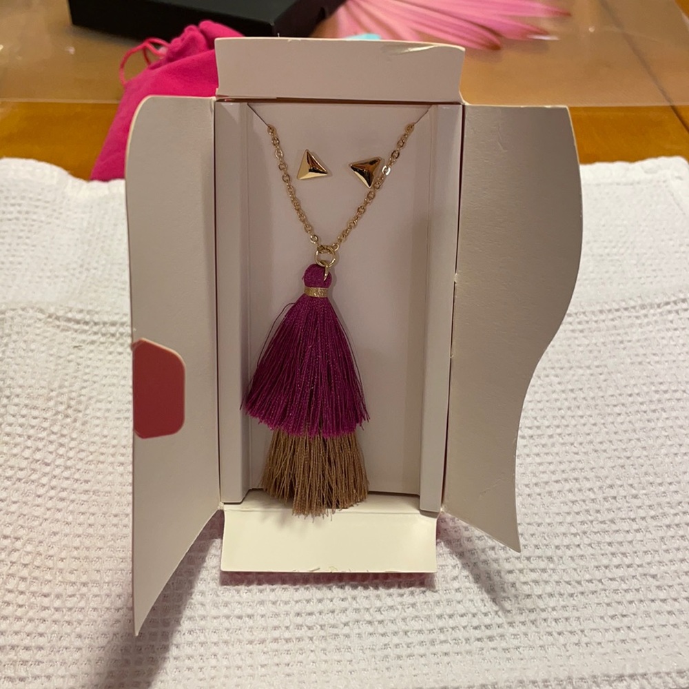 Lily Sky Designs Necklace & earrings set